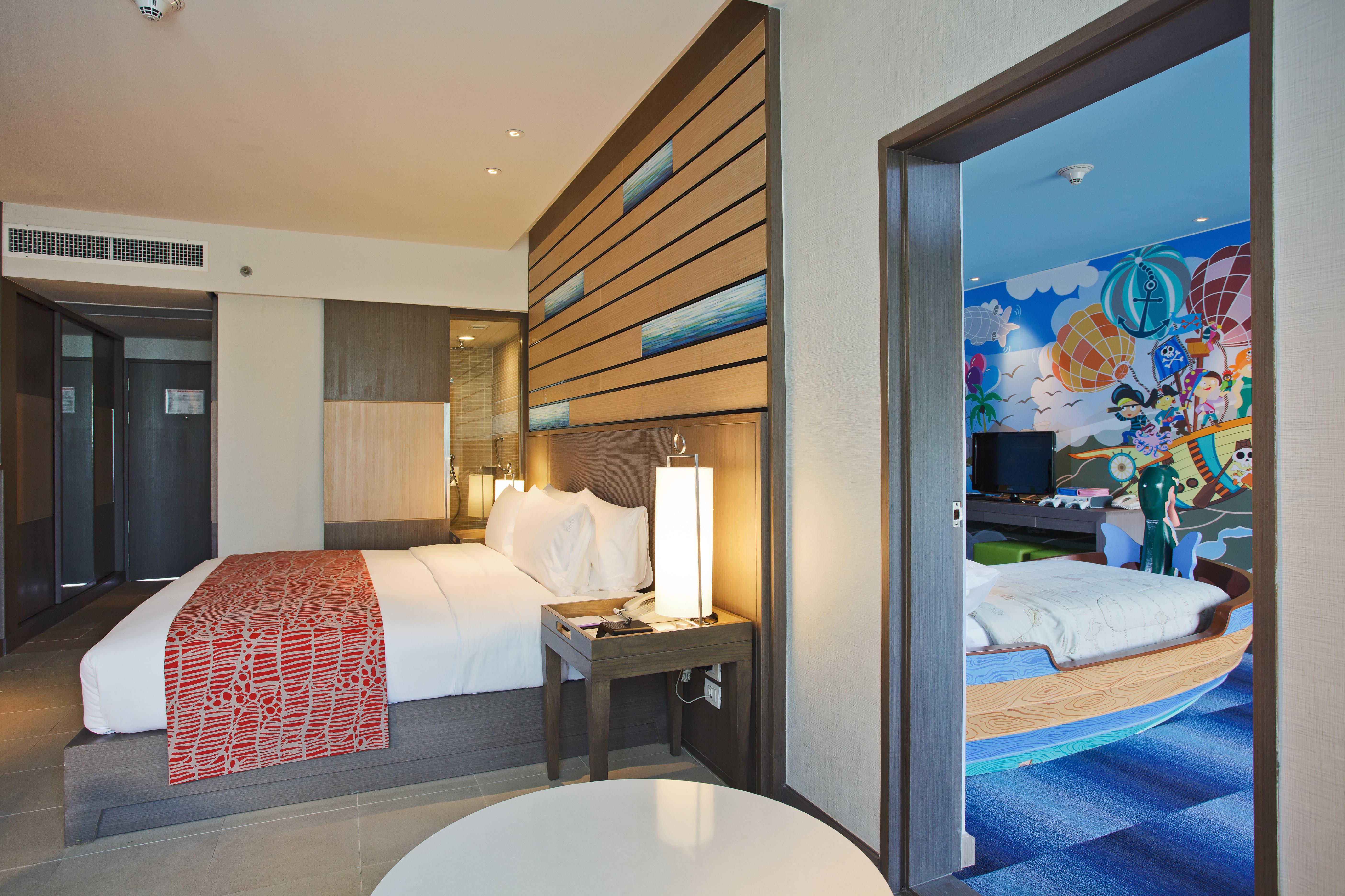 Holiday Inn Resort Phuket, An Ihg Hotel Patong Zimmer foto