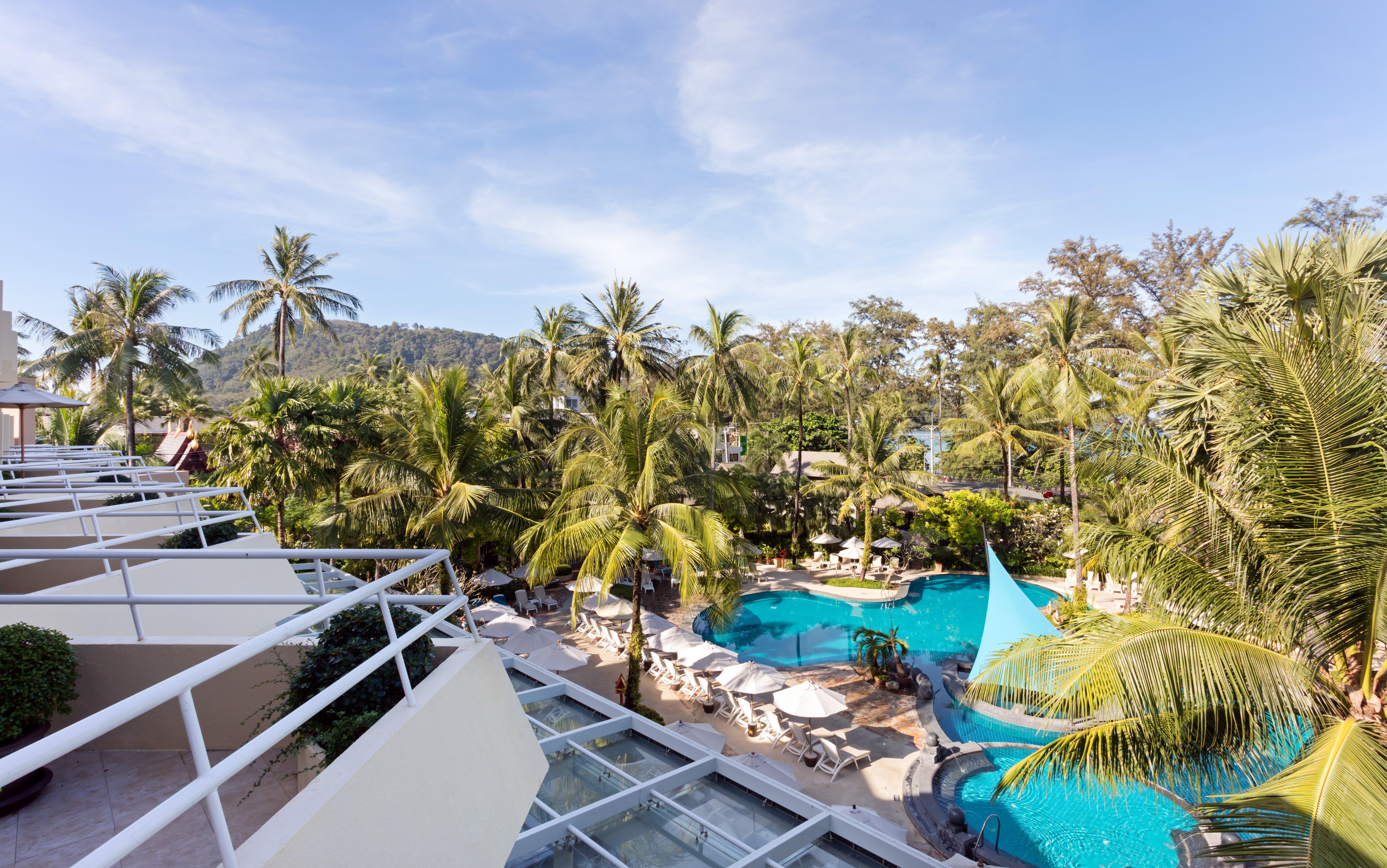 Holiday Inn Resort Phuket, An Ihg Hotel Patong Exterior foto