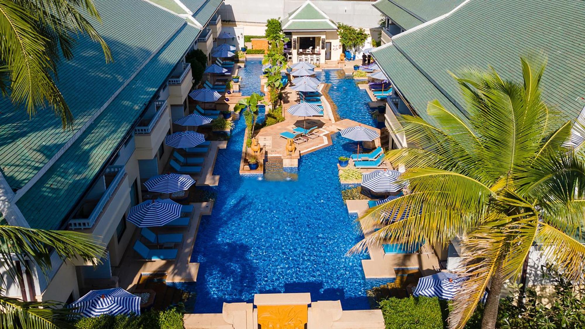 Holiday Inn Resort Phuket, An Ihg Hotel Patong Exterior foto